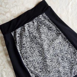 Za Zen Black & White Floral Cotton Knit A Line Boho Skirt M